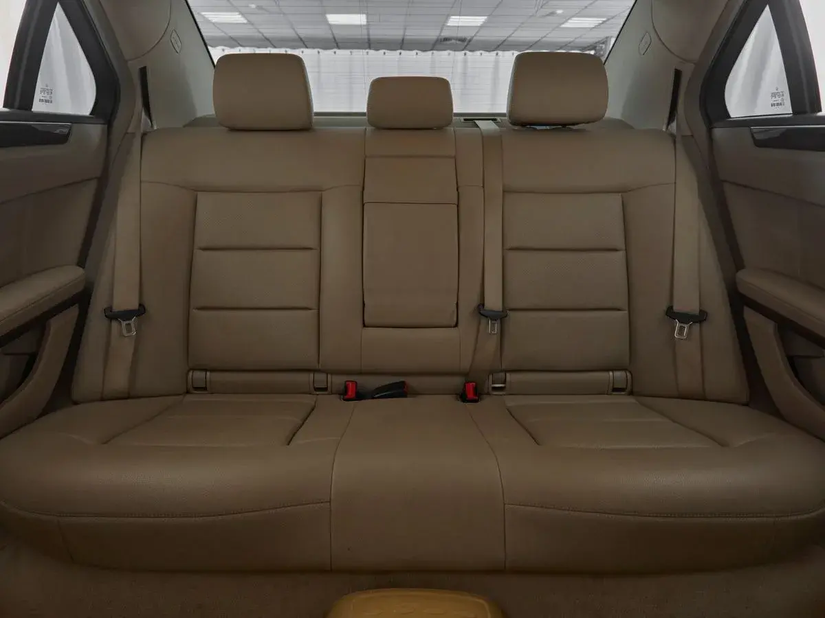 Mercedes benz E-Класс