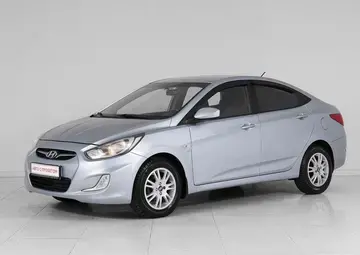 Hyundai Solaris Вид 1