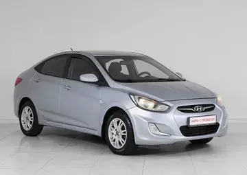 Hyundai Solaris Вид 3