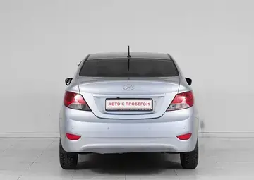 Hyundai Solaris Вид 5