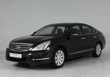 Nissan Teana Вид 1