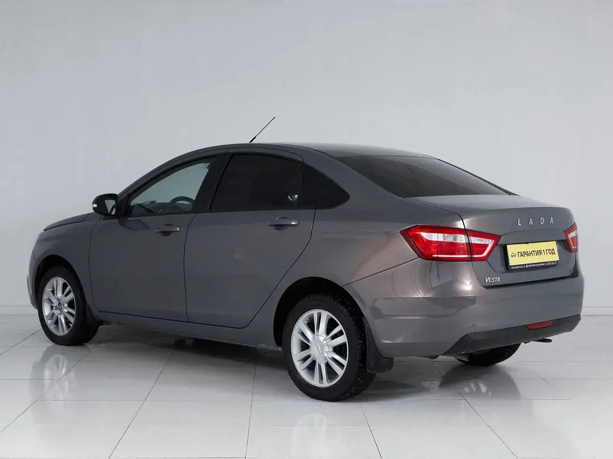 Lada Vesta