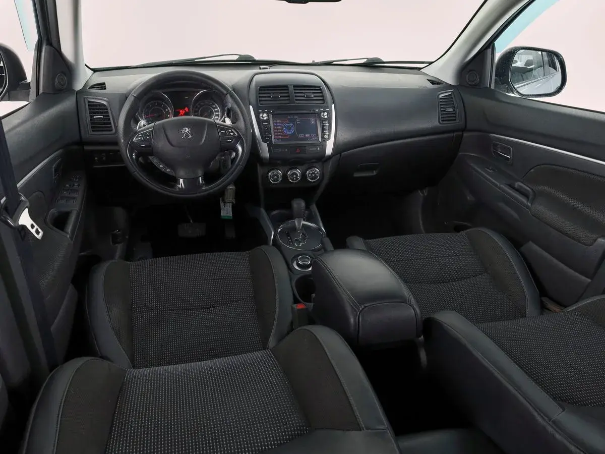 Peugeot 4008