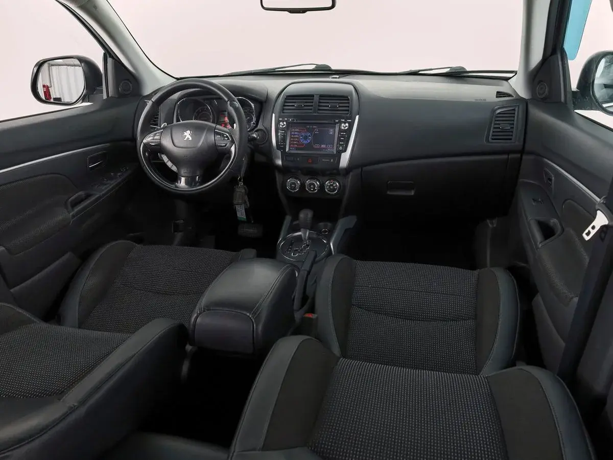 Peugeot 4008