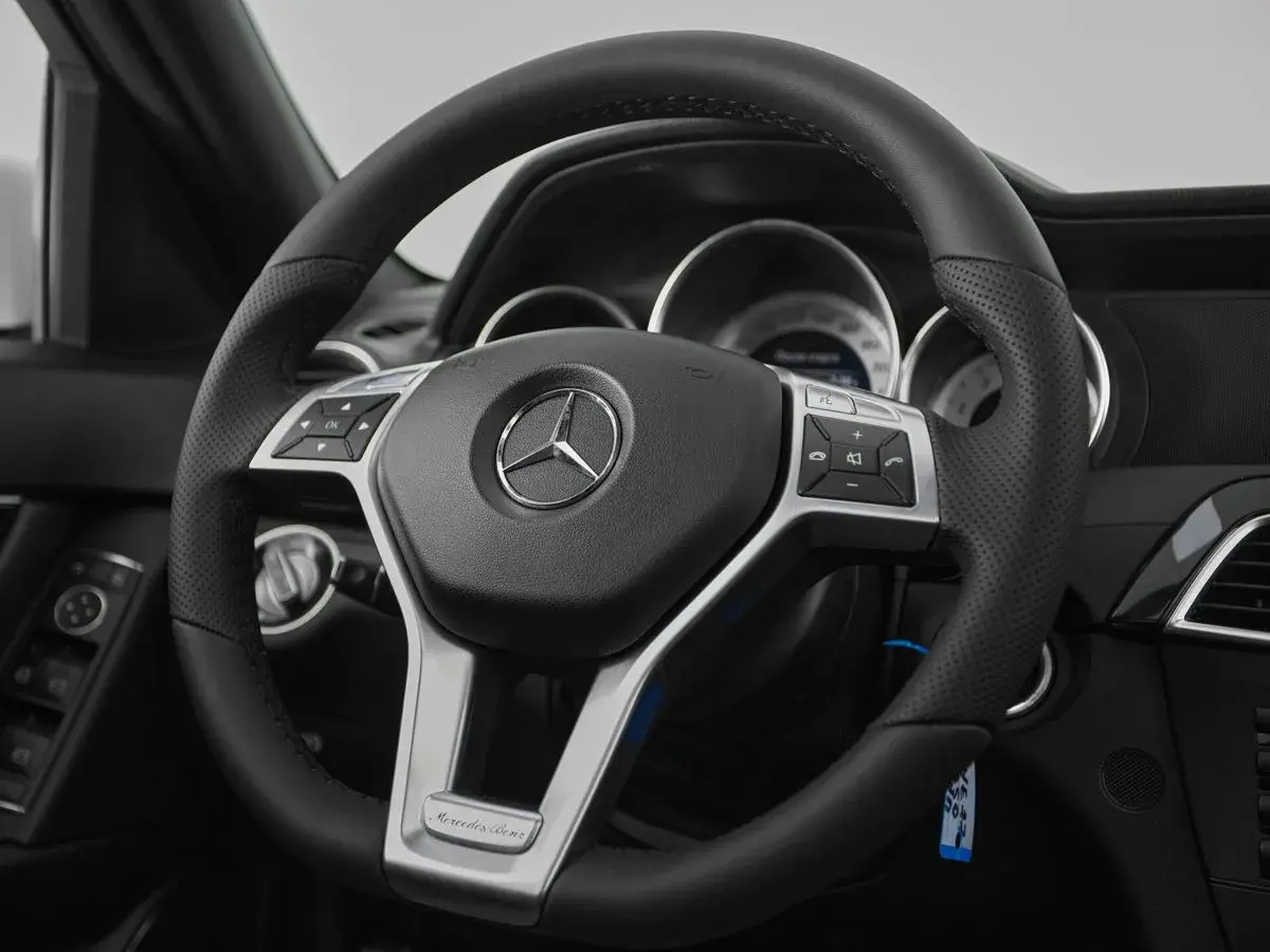 Mercedes benz C-Класс