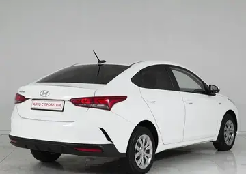 Hyundai Solaris Вид 5