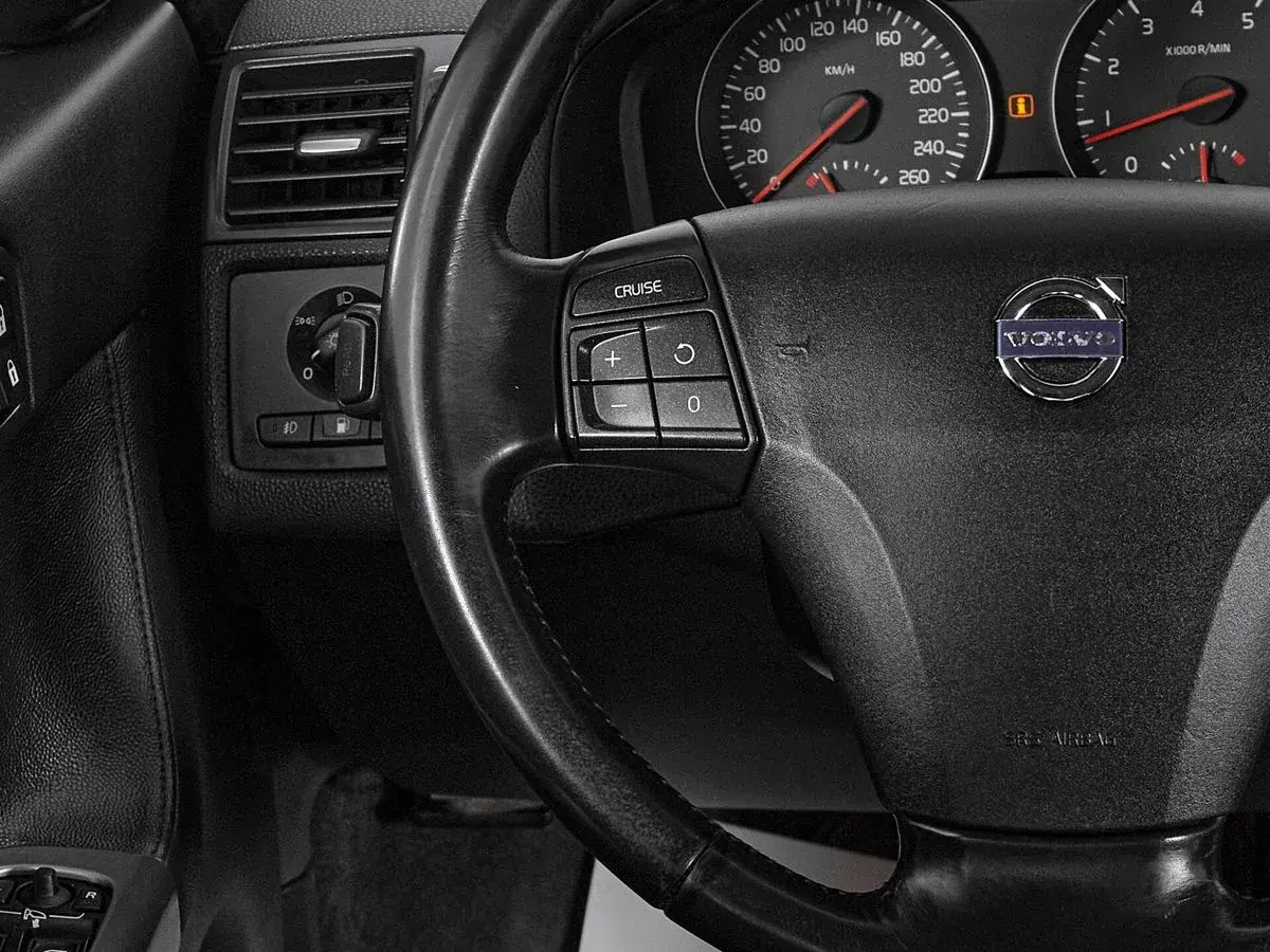 Volvo S40