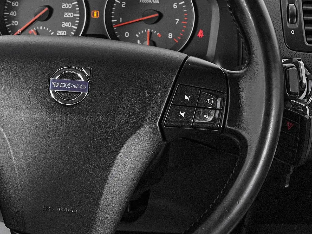 Volvo S40