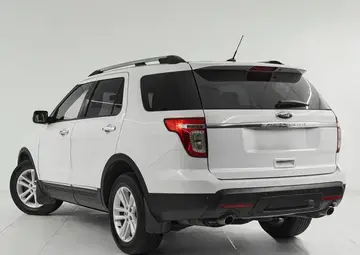 Ford Explorer Вид 4
