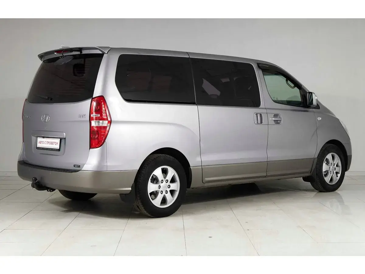 Hyundai Grand Starex