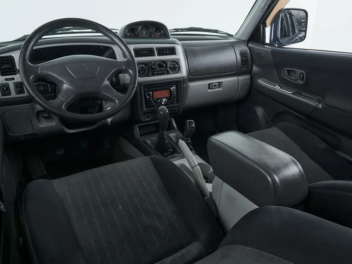 Mitsubishi Pajero Sport