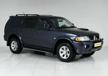 Mitsubishi Pajero Sport Вид 3