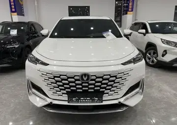 Changan UNI-K Вид 1