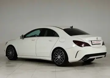 Mercedes benz CLA Вид 4