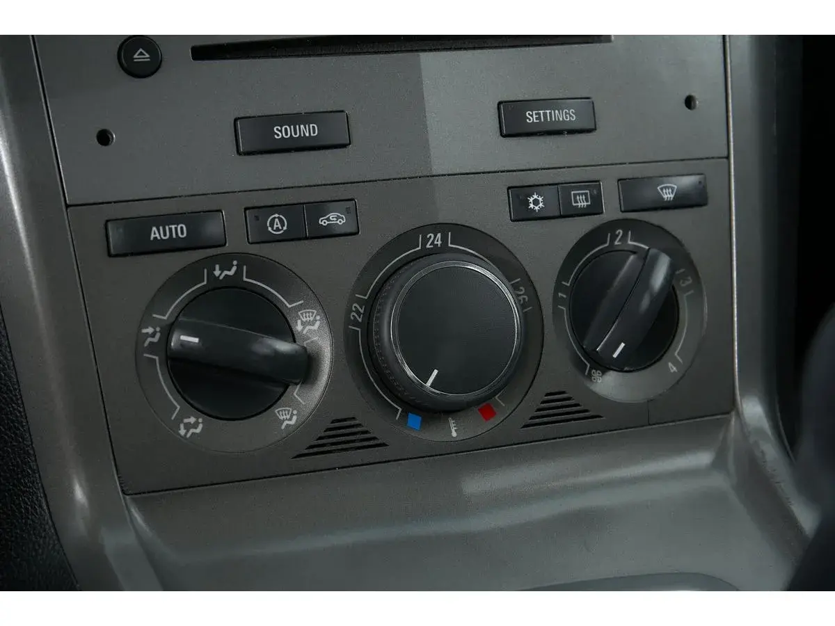 Opel Antara