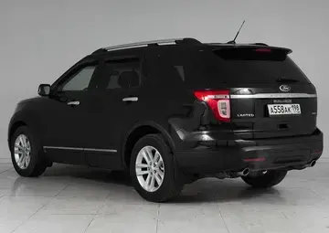Ford Explorer Вид 4