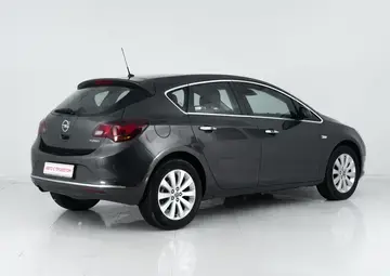 Opel Astra Вид 4