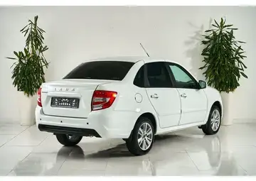 Lada Granta Вид 5