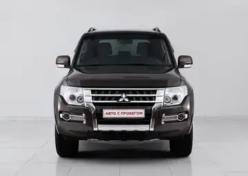Mitsubishi Pajero Вид 2