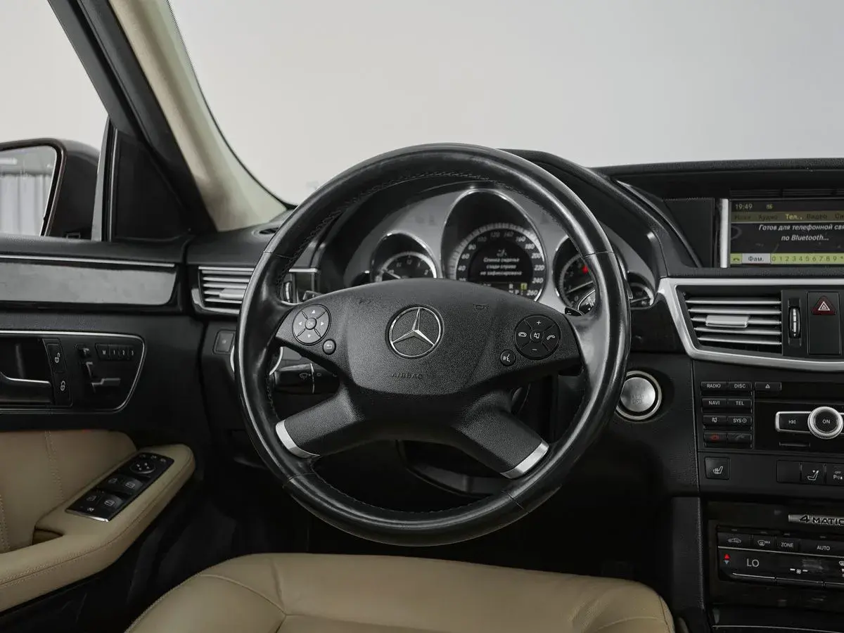 Mercedes benz E-Класс
