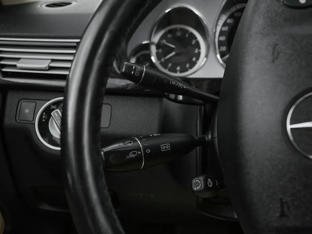 Mercedes benz E-Класс