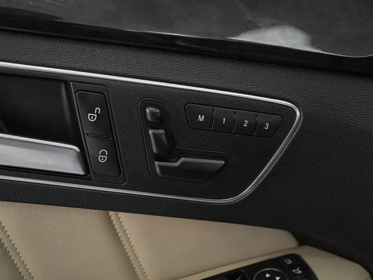 Mercedes benz E-Класс