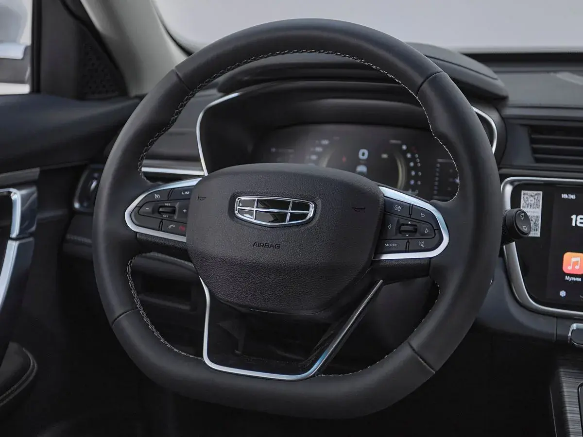 Geely Atlas Pro