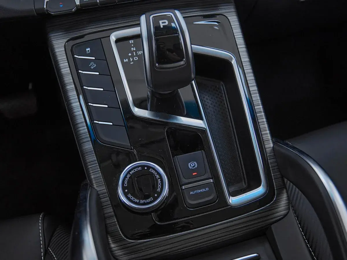 Geely Atlas Pro
