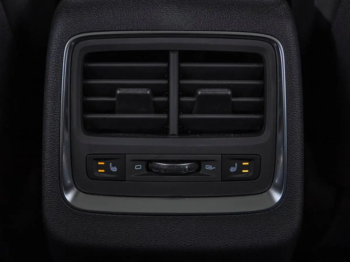Geely Atlas Pro