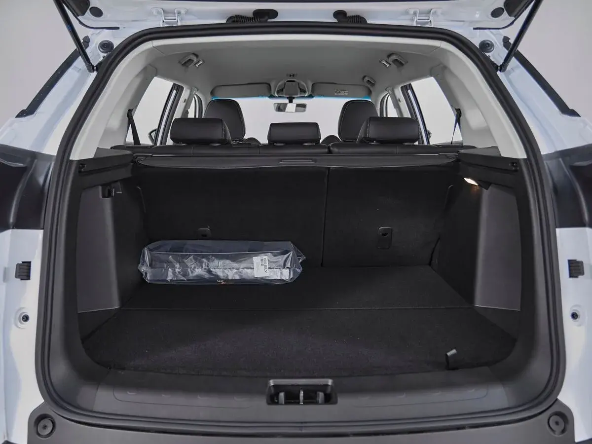 Geely Atlas Pro