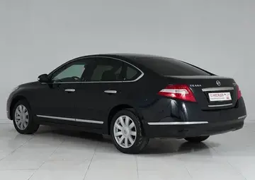 Nissan Teana Вид 4