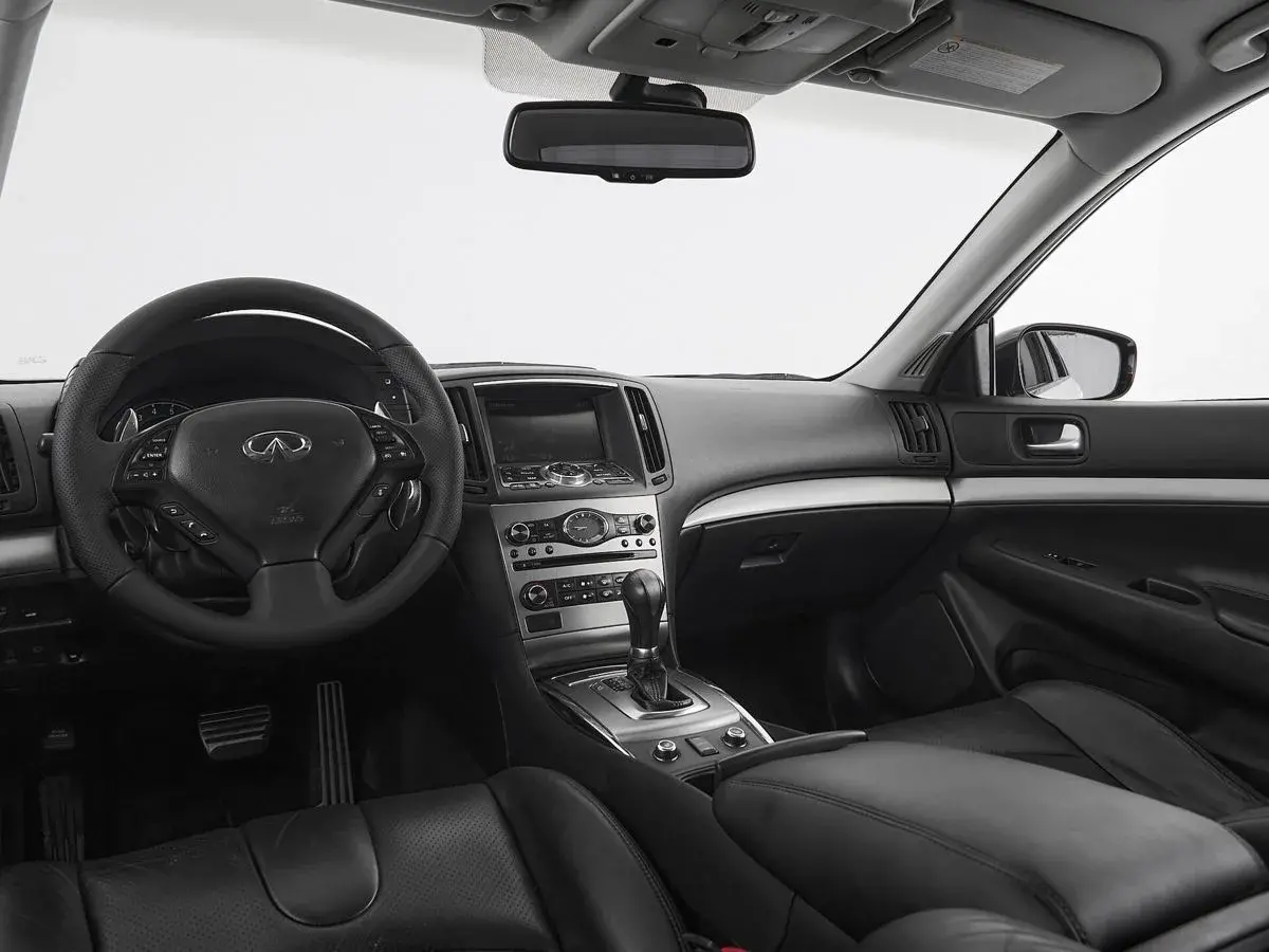 Infiniti G