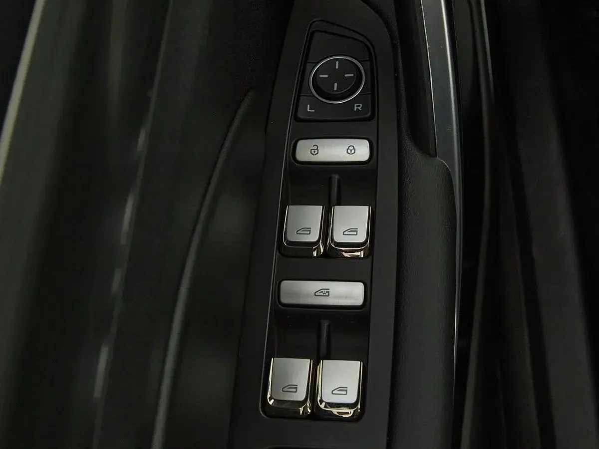 Geely Atlas Pro