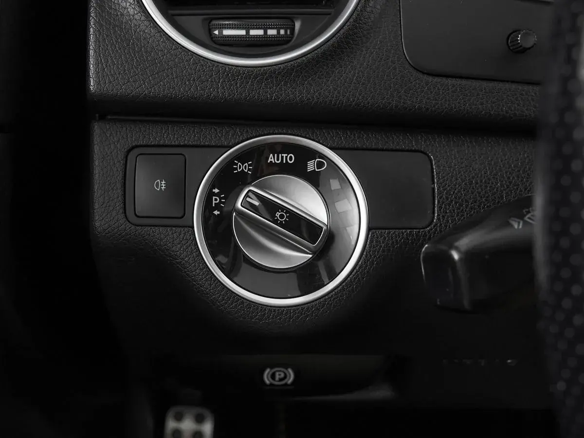 Mercedes benz C-Класс