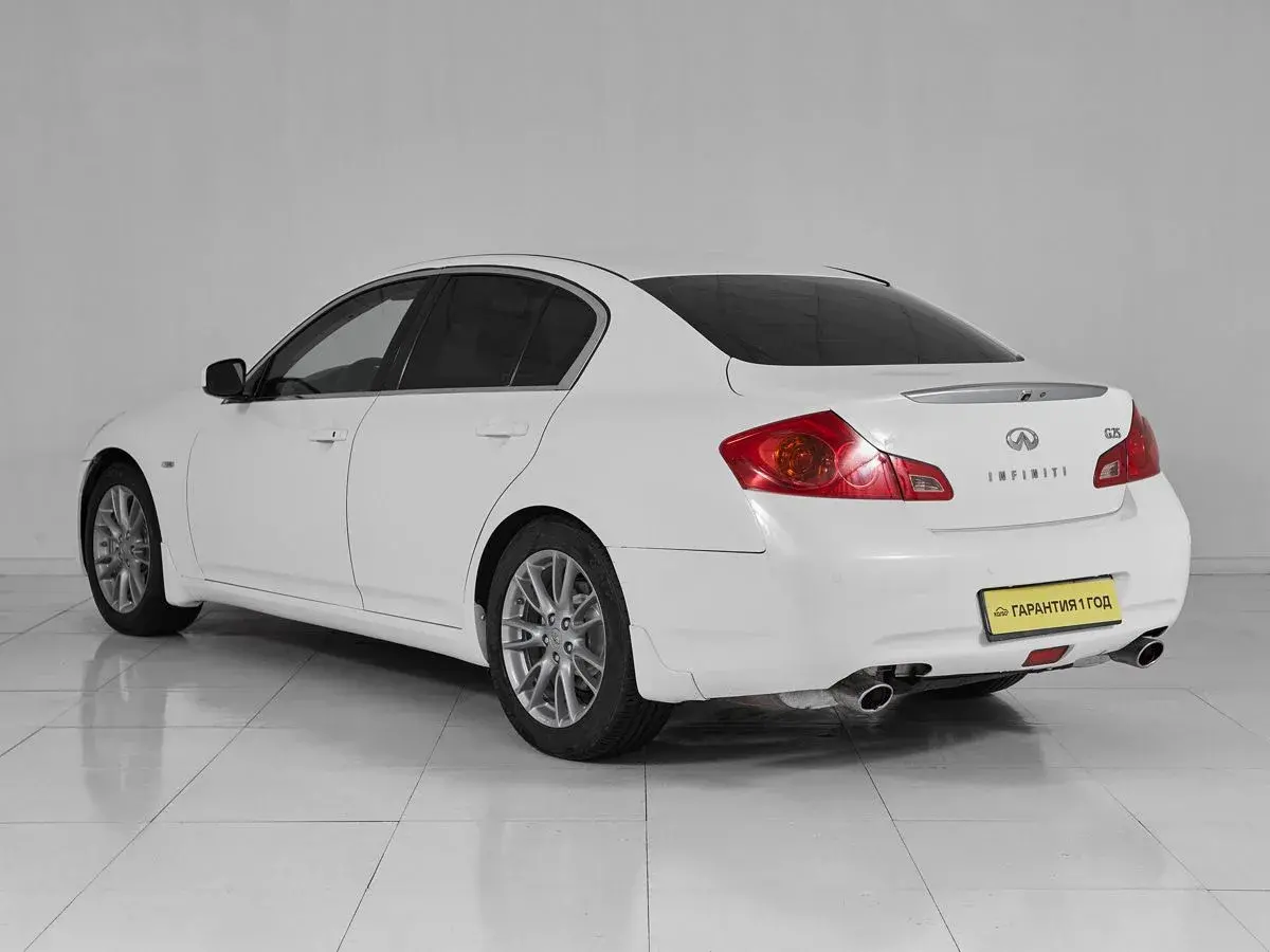 Infiniti G