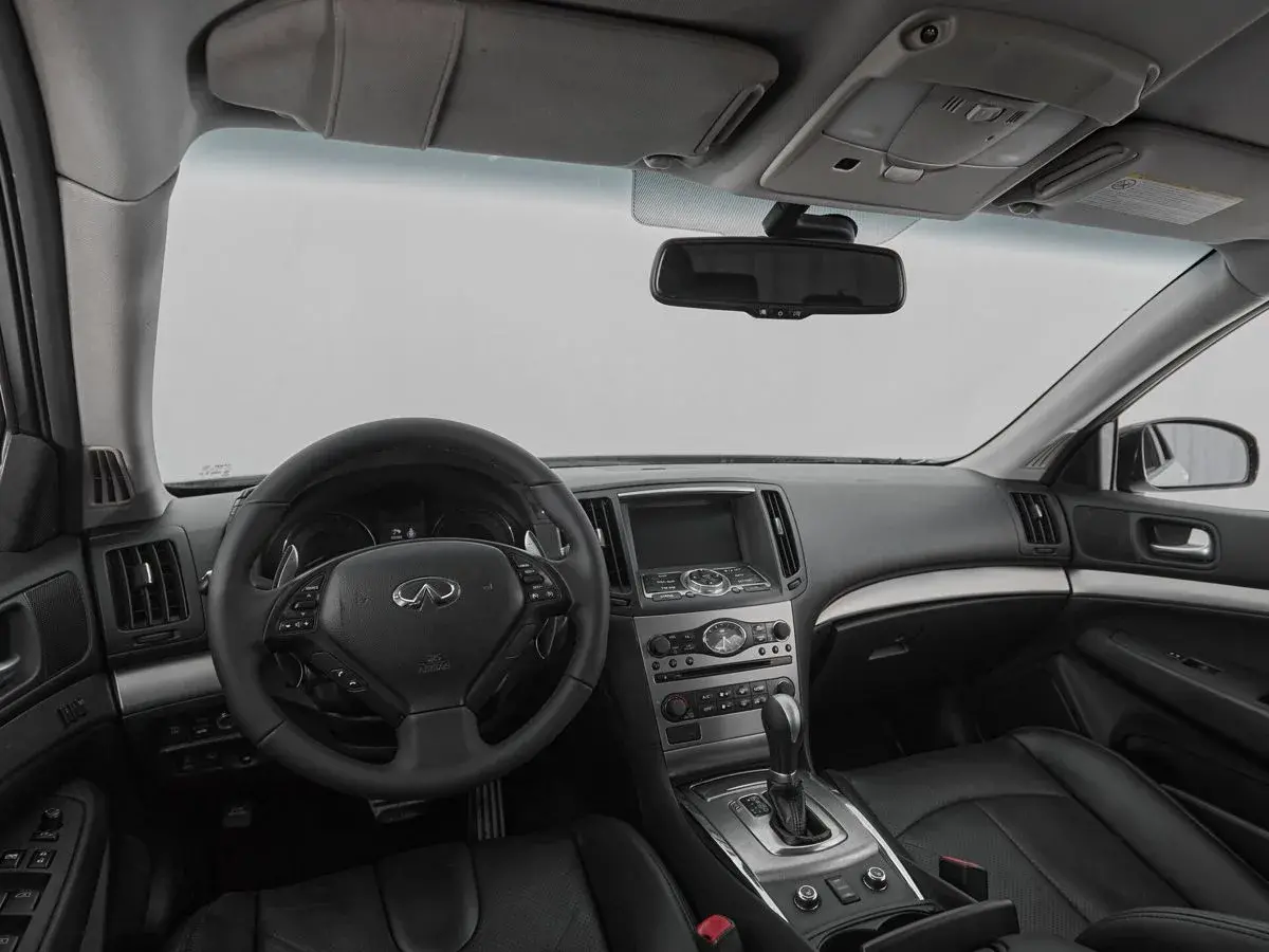 Infiniti G