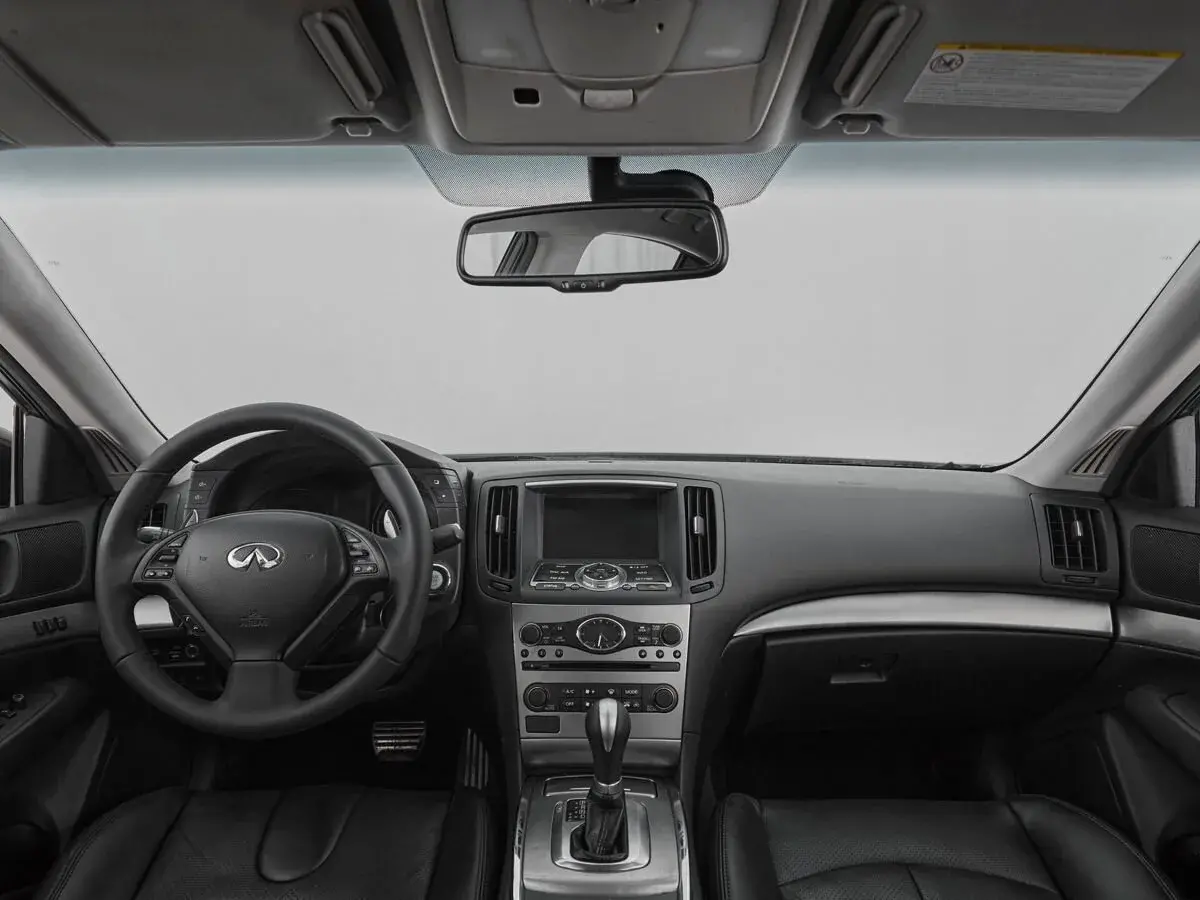 Infiniti G