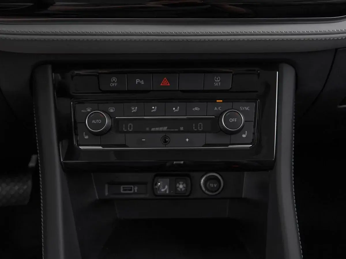 Jetta VS5