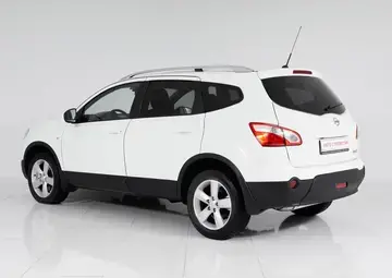 Nissan Qashqai+2 Вид 5