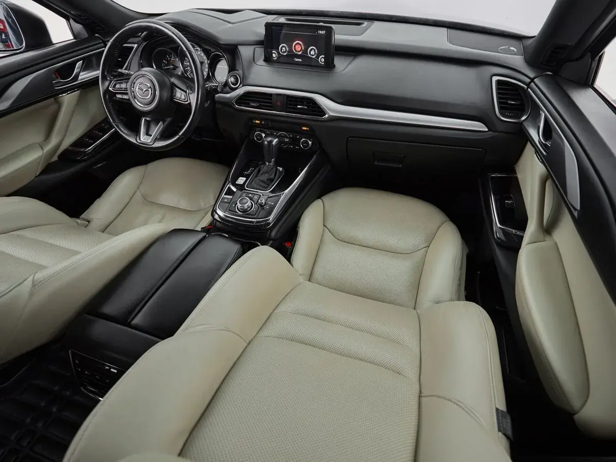 Mazda CX-9