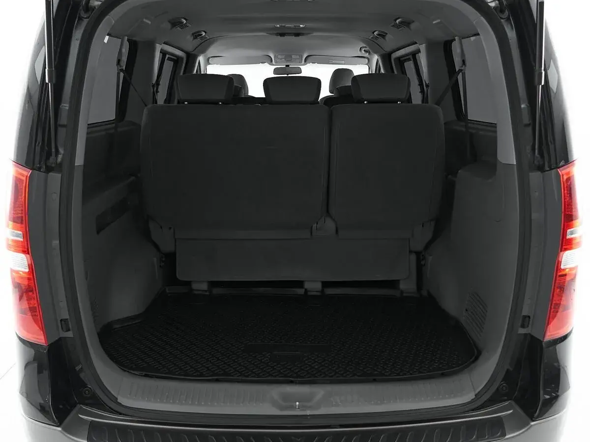 Hyundai H-1