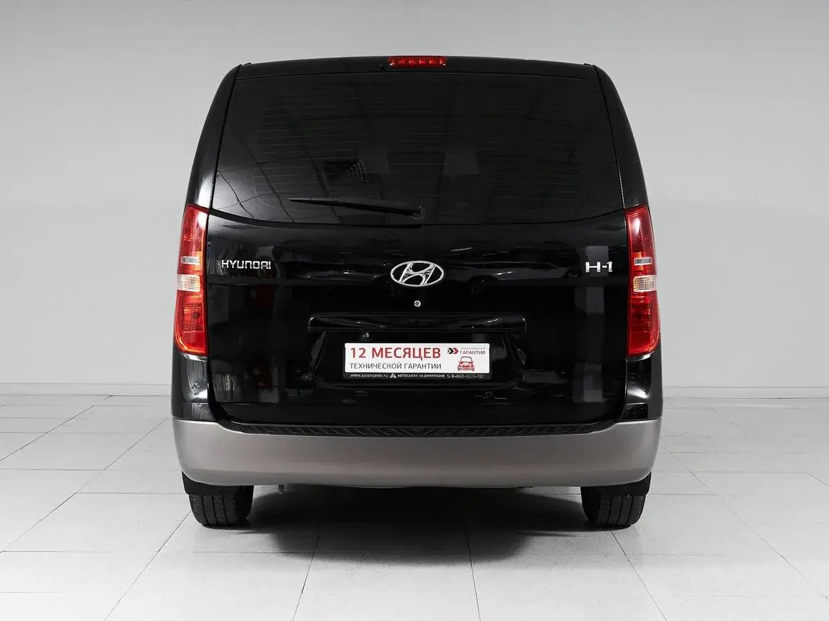Hyundai H-1