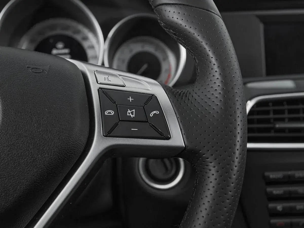 Mercedes benz C-Класс