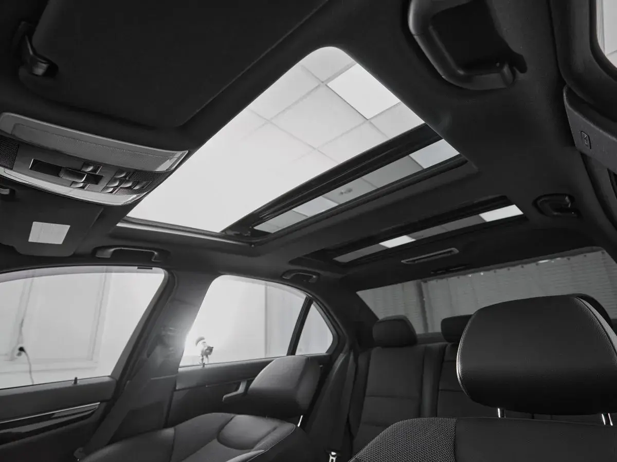 Mercedes benz C-Класс