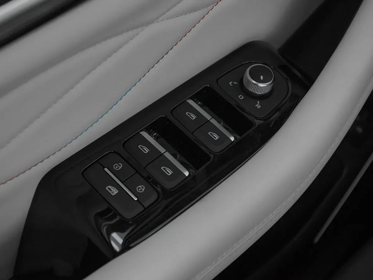 Geely Monjaro