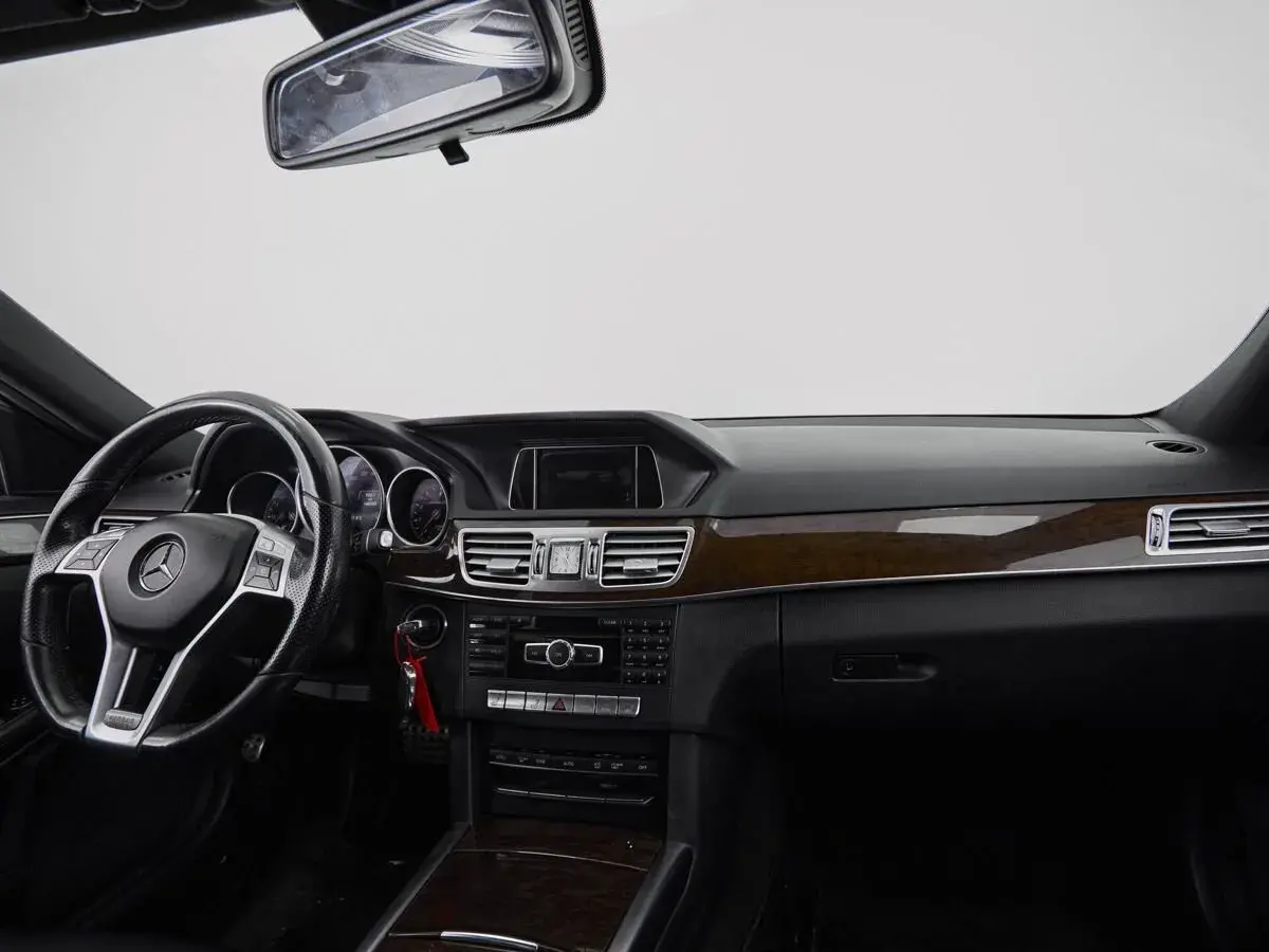 Mercedes benz E-Класс
