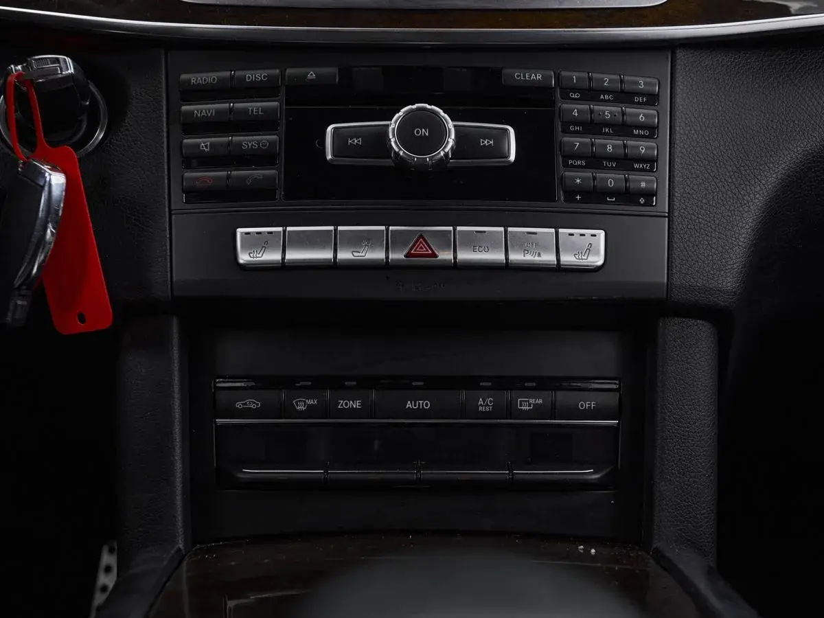 Mercedes benz E-Класс