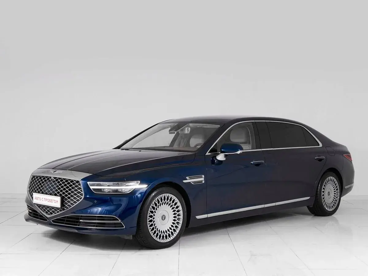Genesis G90