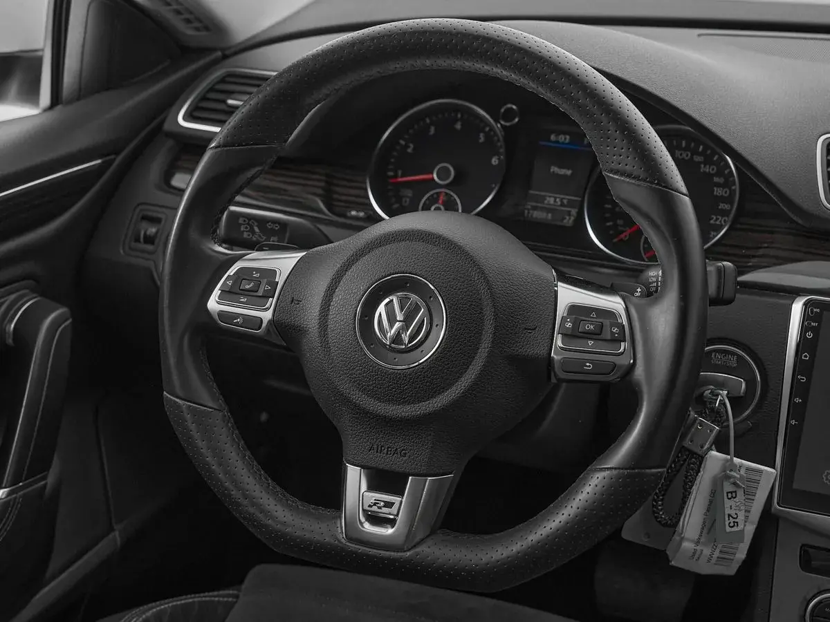 Volkswagen Passat CC