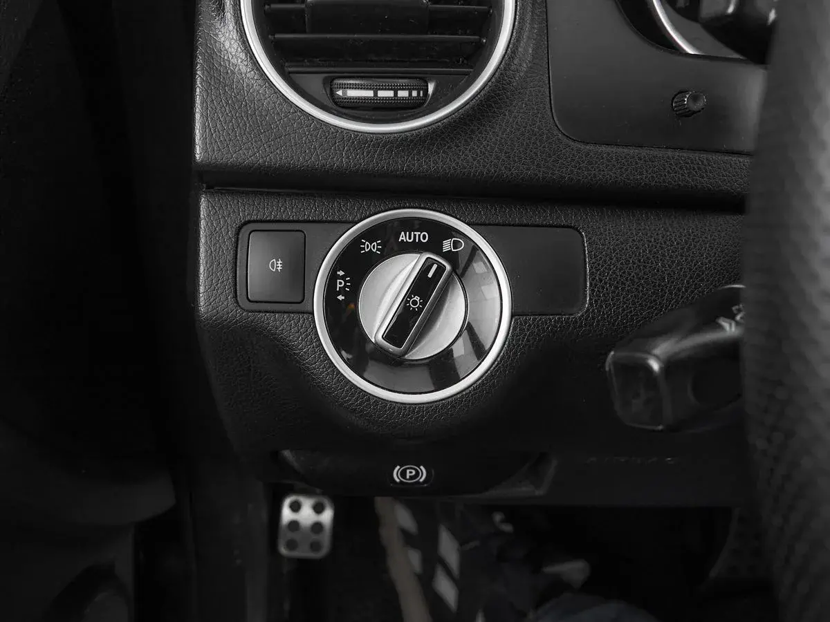 Mercedes benz C-Класс